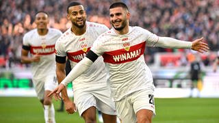 Deniz Undav (VfB Stuttgart) jubelt nach einem Tor gegen RB Leipzig