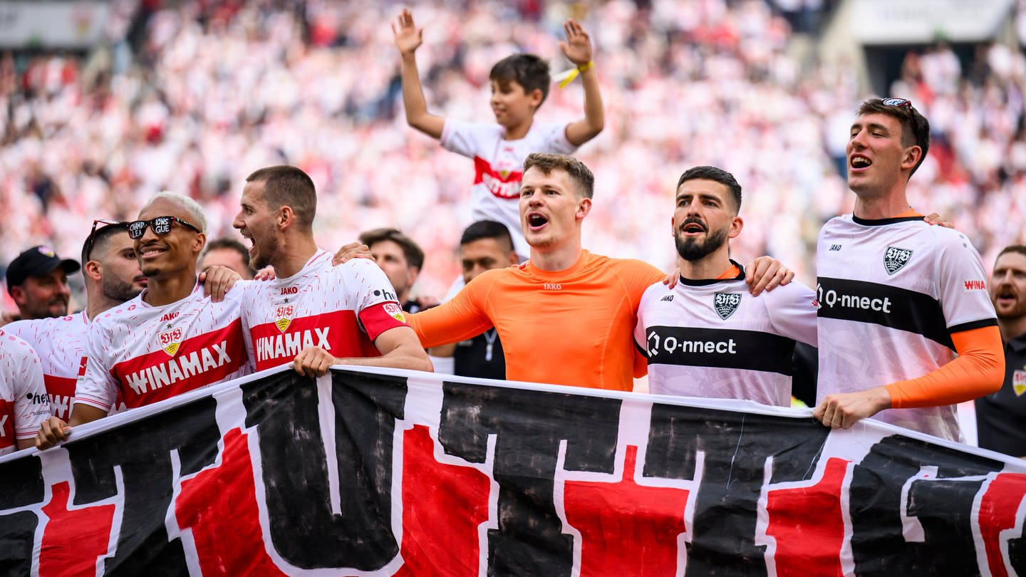 Der VfB Stuttgart bejubelt den Einzug in die Champions League