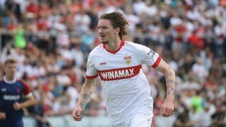 VfB-Neuzugang Nick Woltemade beim Testspiel gegen Hollenbach