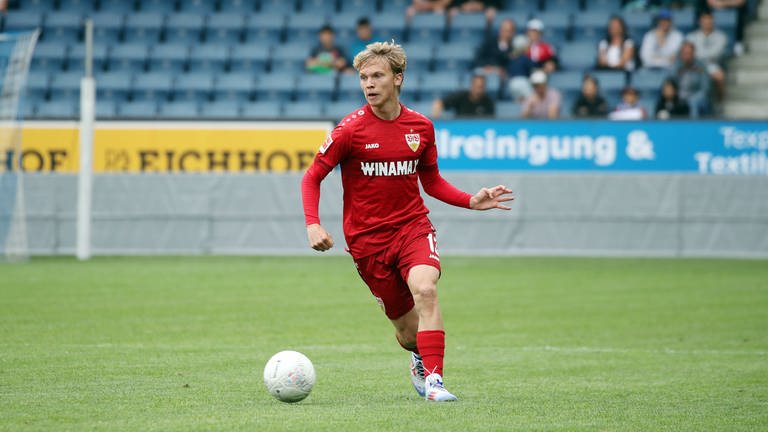 Linksverteidiger Frans Krätzig soll beim VfB Stuttgart reifen.