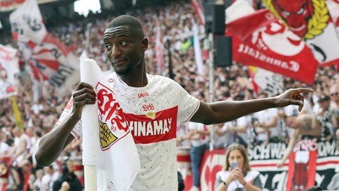 Torjubel von Serhou Guirassy im VfB-Trikot 