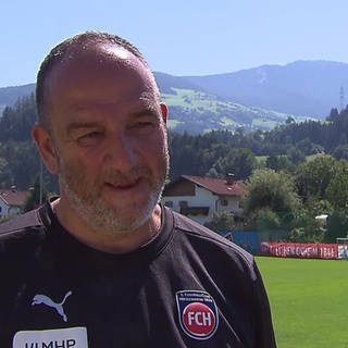 Frank Schmidt über die neue Saison im Trainingsalger in Mils