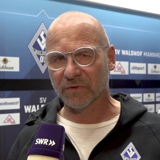 Waldhof-Trainer Bernhard Trares