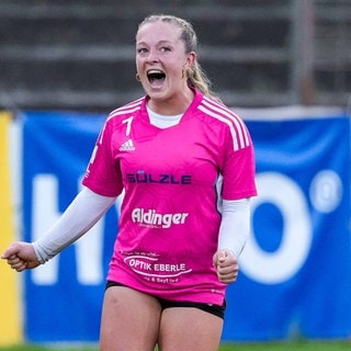 Faustballerin Denise Zeiher vom TSV Dennach