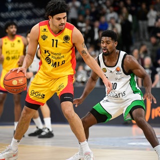 Basketball: Spielszene zwischen Heidelberg und Chemnitz