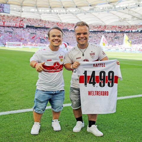 Yannis Fischer und Niko Kappel (beide VfB Stuttgart)