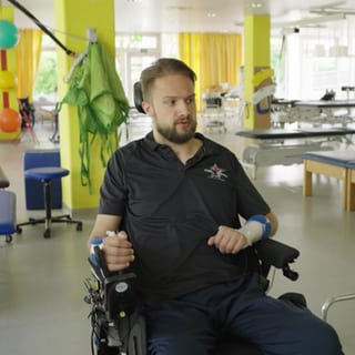 Eishockeyprofi Glemser in der Reha