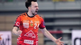 Torschütze Patrick Groetzki jubelt über ein Tor beim XX:YY-Sieg der Rhein-Neckar Löwen in der European League gegen Sporting Lissabon.