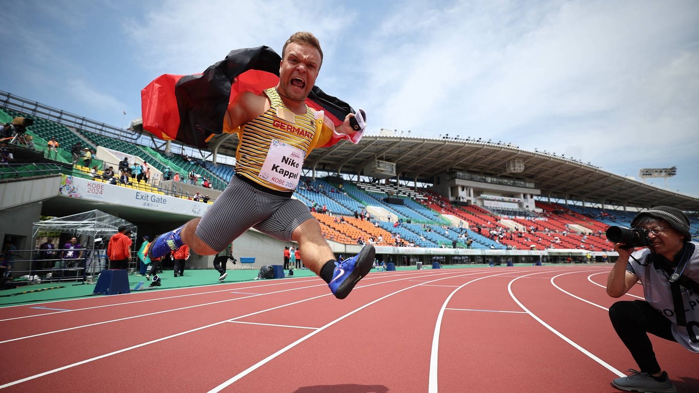 Niko Kappeel hat bei der Para-WM in Kobe Gold gewonnen.