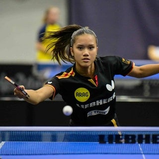 Tischtennisspielern Elisa Nguyen