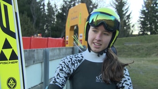 Nachwuchs-Skispringerin Anna Deufel.