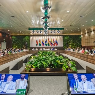 Sitzung des Gipfeltreffens der Staats- und Regierungschefs der Amazonasländer zu sehen.