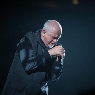 Peter Gabriel live im Pala Alpitour in Turin für seine „Back to Front Tour“ 2014 in Turin