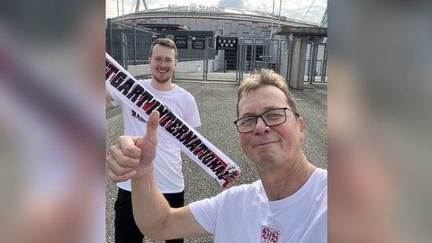 SWR1 Hörer Tim und Andy aus Weil der Stadt in Turin vor dem Allianz Stadium.