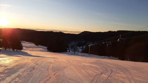 Sunset Menzenschwand ski slope (Photo: SWR)