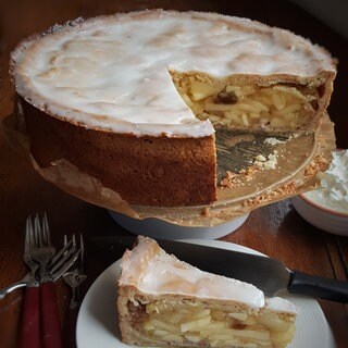 Gedeckter Apfelkuchen wie früher