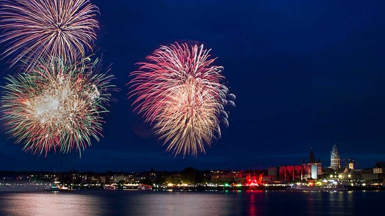 Wann ist das Feuerwerk auf dem johannisfest?