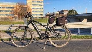 Unterwegs mit Fahrrad- und E-Bike im Winter