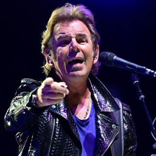 Jonathan Cain von der Band Journey im August 2022 in Ohio | Hitparaden-Zahlenreise: 2013 bis 2023: "Don't Stop Believin'" – Auf dem Weg nach ganz oben