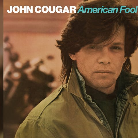 "American Fool" ist das fünfte Studioalbum von John Cougar. Veröffentlicht hat er es 1982 unter dem Namen "John Cougar".