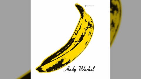 Es ist eines der bekanntesten Plattencover der Welt, Andy Warhols Bananencover für das Album "Velvet Underground und Nico". Lou Reed war Gründungsmitglieder Songwriter, Gitarrist und Sänger von Velvet Underground.