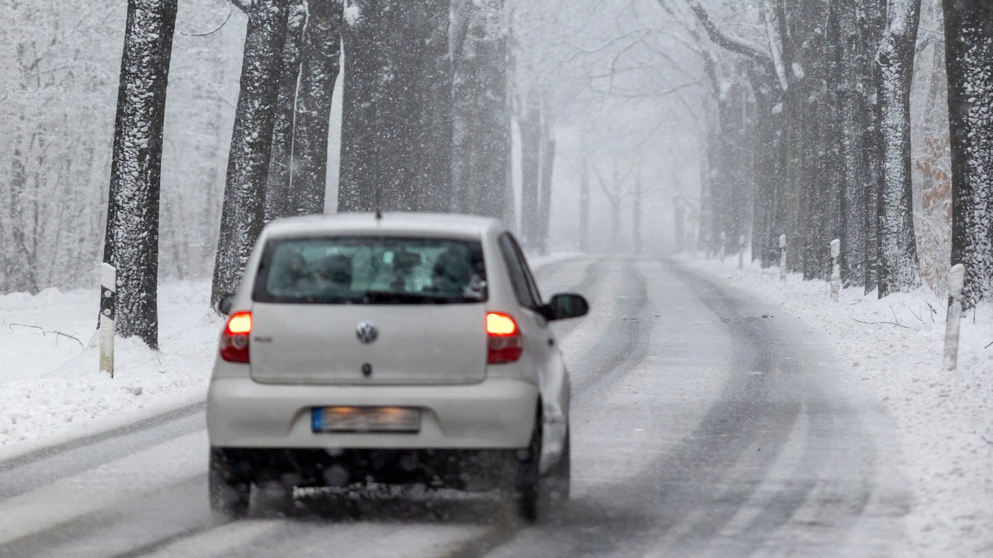 7 Tipps, wie Sie mit dem Auto sicher durch den Winter kommen