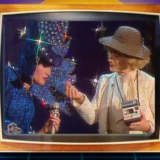 Travestiekünstler Mary und Gordy bei einem Auftritt in der Sendung "Spaß an der Verwandlung" im April 1983.