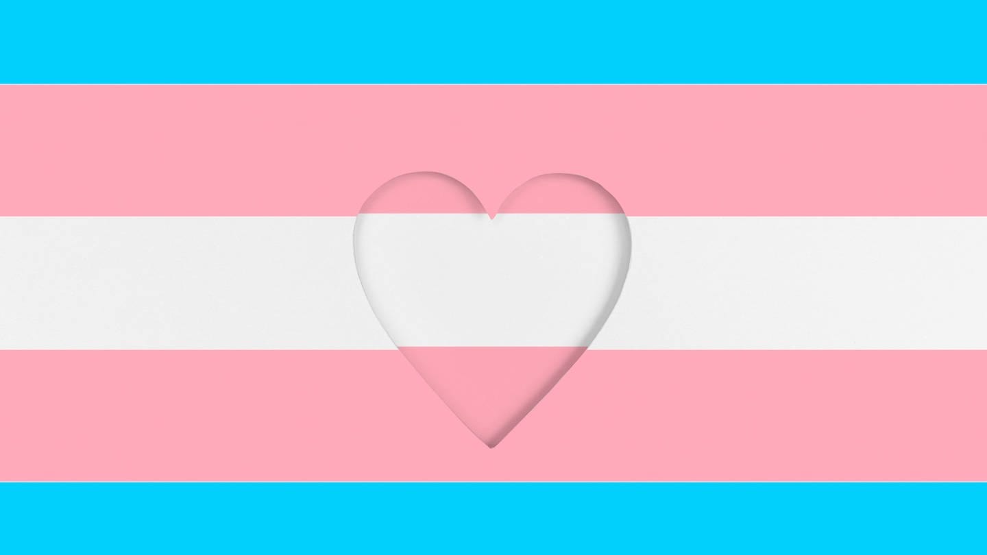 Transgender-Flagge mit Herz