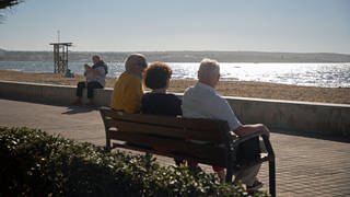 Rentner genießen die Sonne in Mallorca