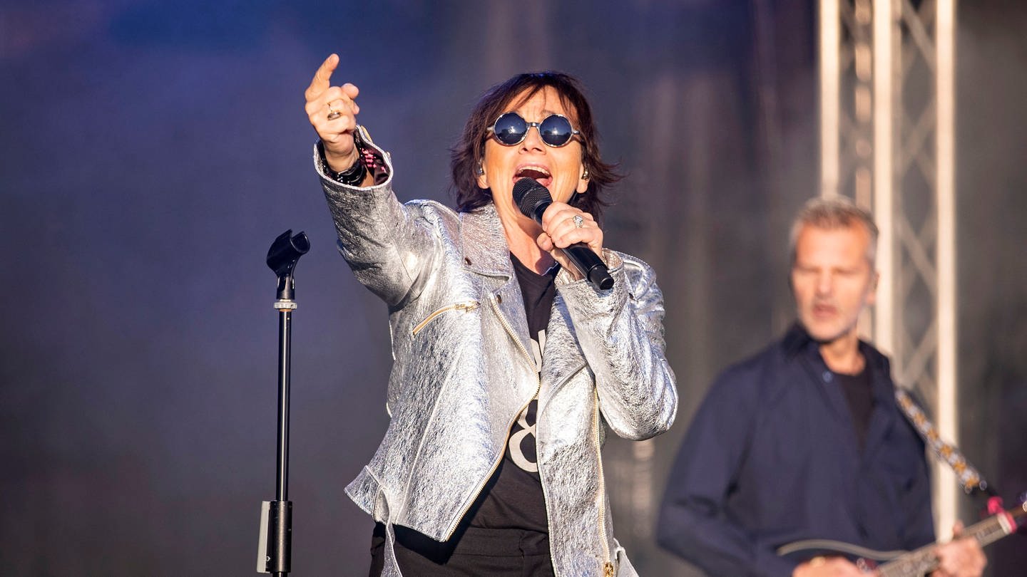 Gianna Nannini live bei einem Konzert in Erfurt 2022. | Gianna Nannini – die italienische Rockröhre wird 70!