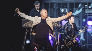 Jim Kerr und Charlie Burchill von der Band Simple Minds | Geschenktipps für Weihnachten: Urlaub bei den Stars