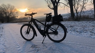 Die passende Ausrüstung fürs Fahrrad oder E-Bike für den Winter