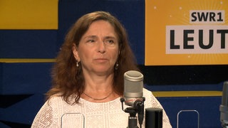 Psychotherapeutin Brigitte Holzinger zu Gast bei SWR1 Leute