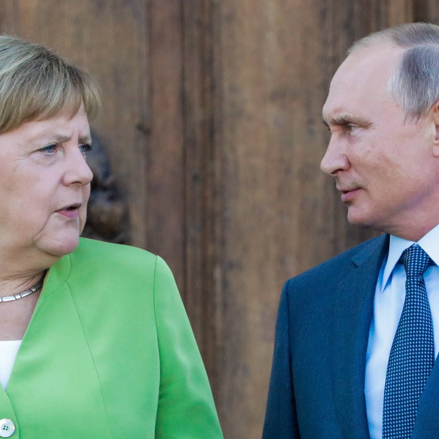 Merkels Abschied von Putin – Kein Frieden für die Ukraine?