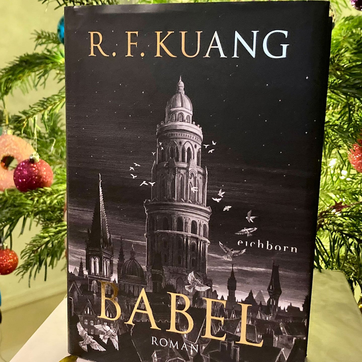 Babel : Kuang, Rebecca F., Pagel, Michel: : Libri