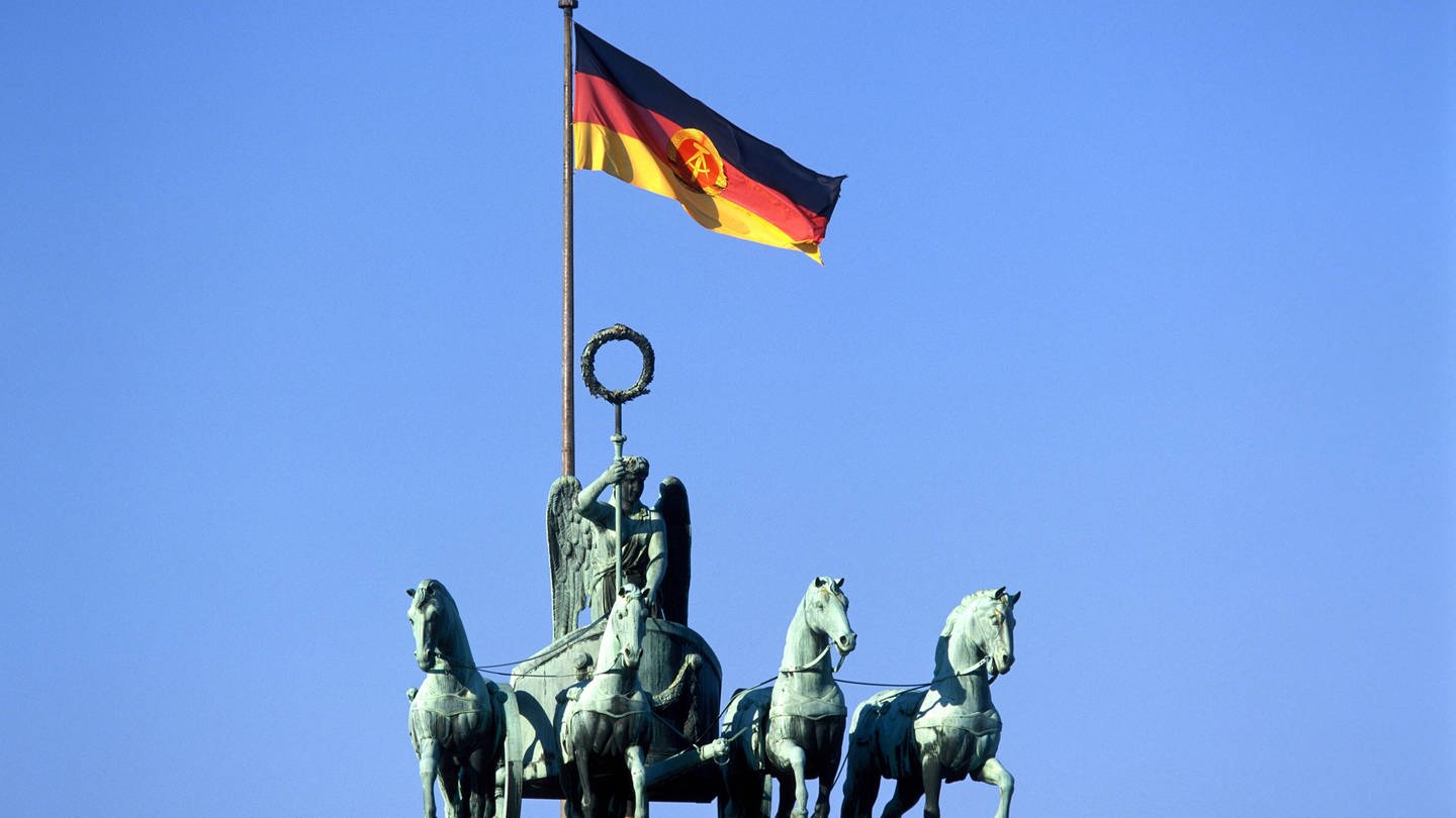 Schwarz-Rot-Gold: Wie entstand die deutsche Nationalflagge? - SWR