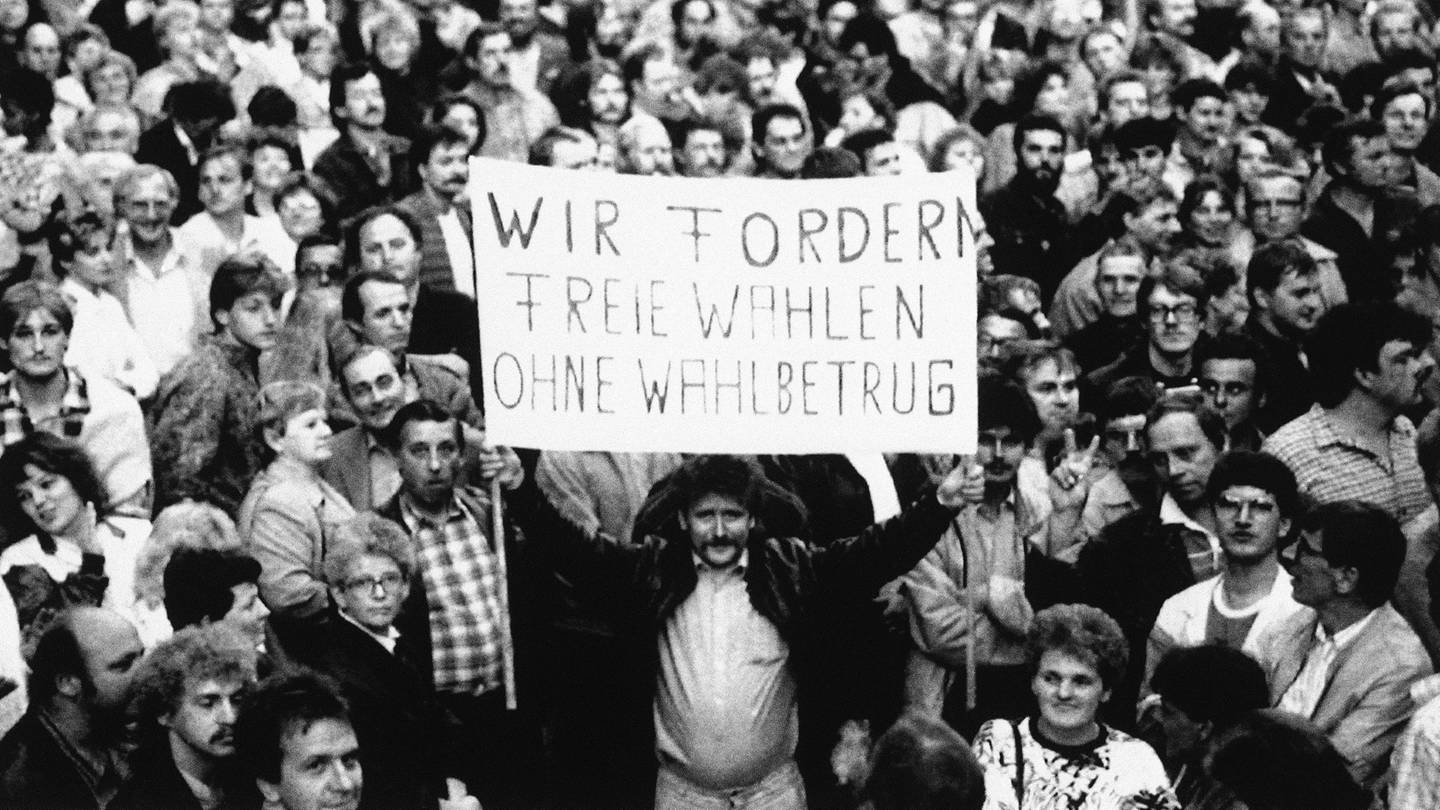 Reportage von Radio DDR über die Leipziger Montagsdemonstrationen - SWR2