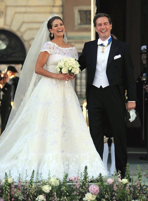 Prinzessin Madeleine von Schweden und ihr Ehemann Chris O'Neill nach der Trauung. 