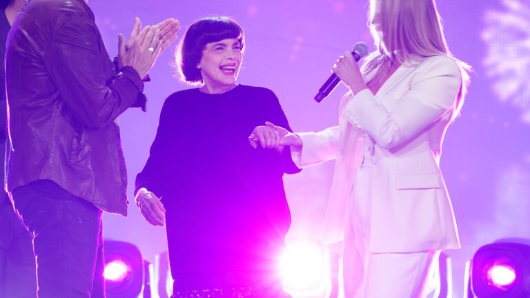 Mireille Mathieu bei der Beatrice Egli Show