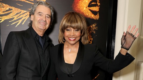 Sängerin Tina Turner und Musikmanager Erwin Bach.