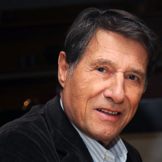 Portrait von Entertainer und Sänger Udo Jürgens ("Merry Christmas allerseits")