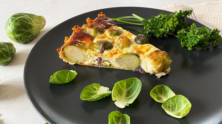 Rezept: Rosenkohl-Quiche mit roten Zwiebeln - SWR4