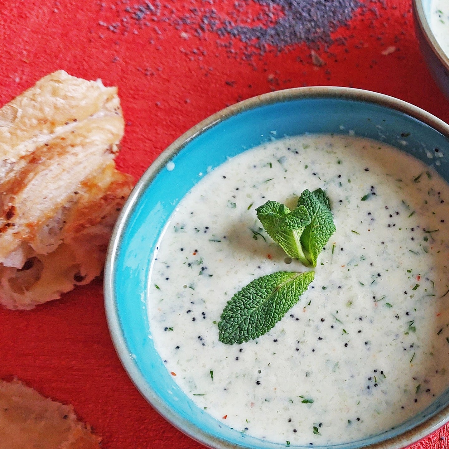 Rezept: Gurkensuppe mit geröstetem Mohn - SWR4