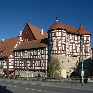 Die Fachwerkfassade des Schlosses in Gaildorf