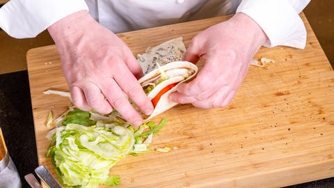 Rezept für Tortilla-Sandwich: Die richtige Klapptechnik ist entscheidend