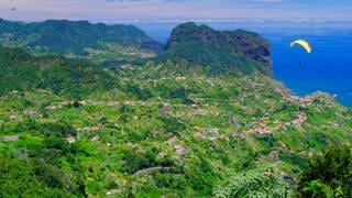 Die Insel Madeira, mit Blick auf das Meer 