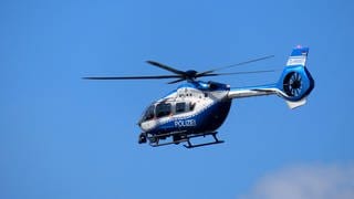 Polizeihubschrauber, ähnlich dem, der über Frankenthal geflogen ist.