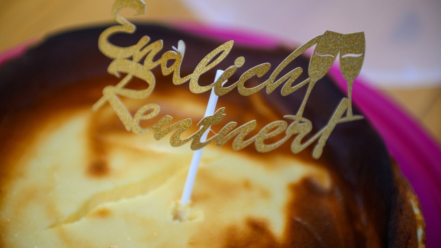 Kuchen mit Aufschrift 