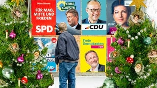 Wahlkampf in der Weihnachtszeit, vorgezogene Neuwahlen, Symbolfoto, Wahlplakate zur Bundestagswahl