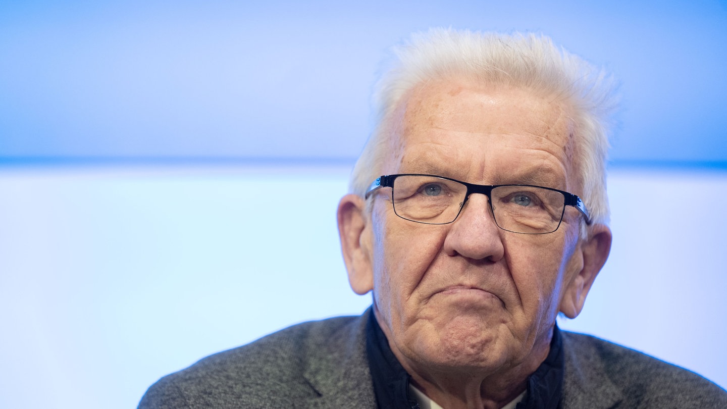 Nach Silvester-Angriffen: Kretschmann Gegen Böllerverbot - SWR Aktuell